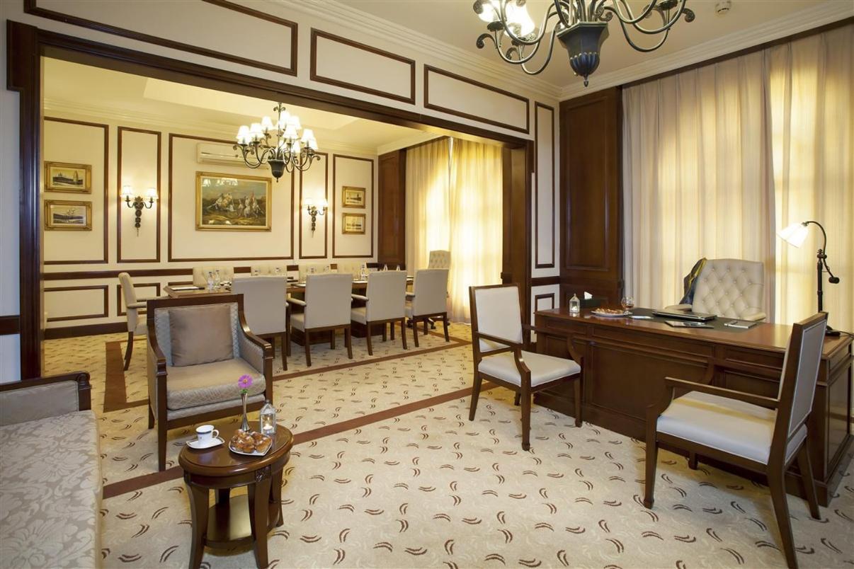 Hotel Ledger Plaza Μπανγκί Εξωτερικό φωτογραφία